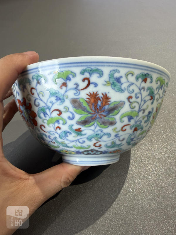 清道光 斗彩缠枝花卉纹碗 - 图6